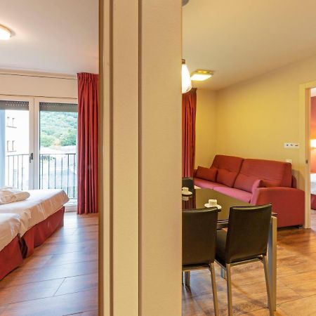 Aparthotel Trainera エステリ・ダネウ エクステリア 写真